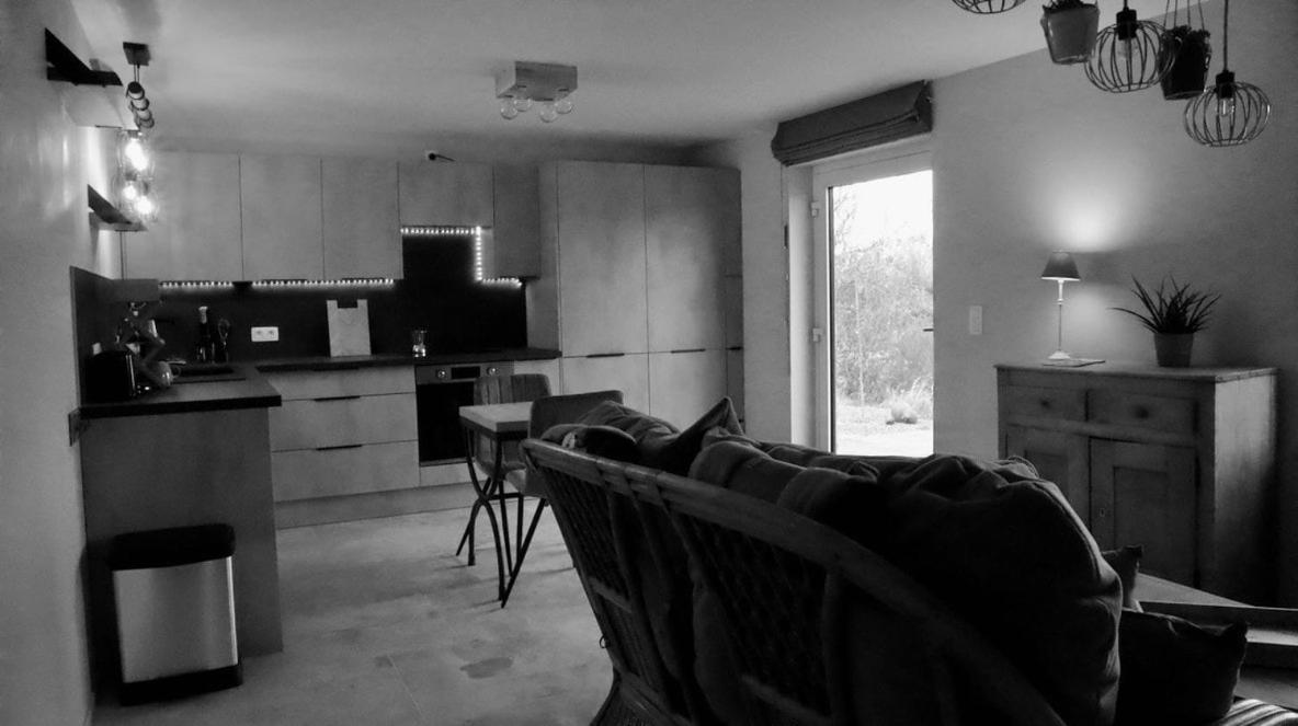 Le Harini Apartment Manhay Exterior photo